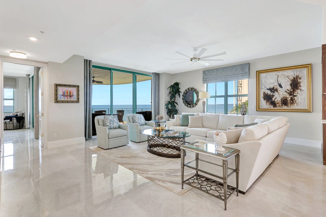 930 Cape Marco Dr #506, Marco Island, FL 34145