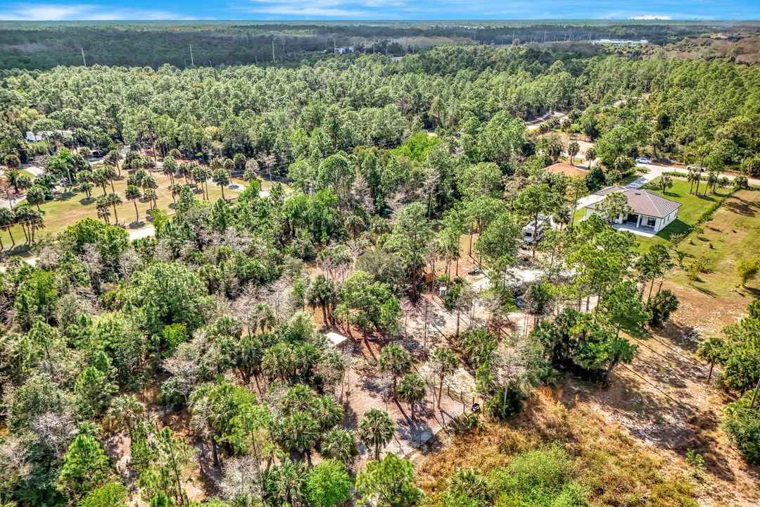 2546 4th St NW, Naples, FL 34120