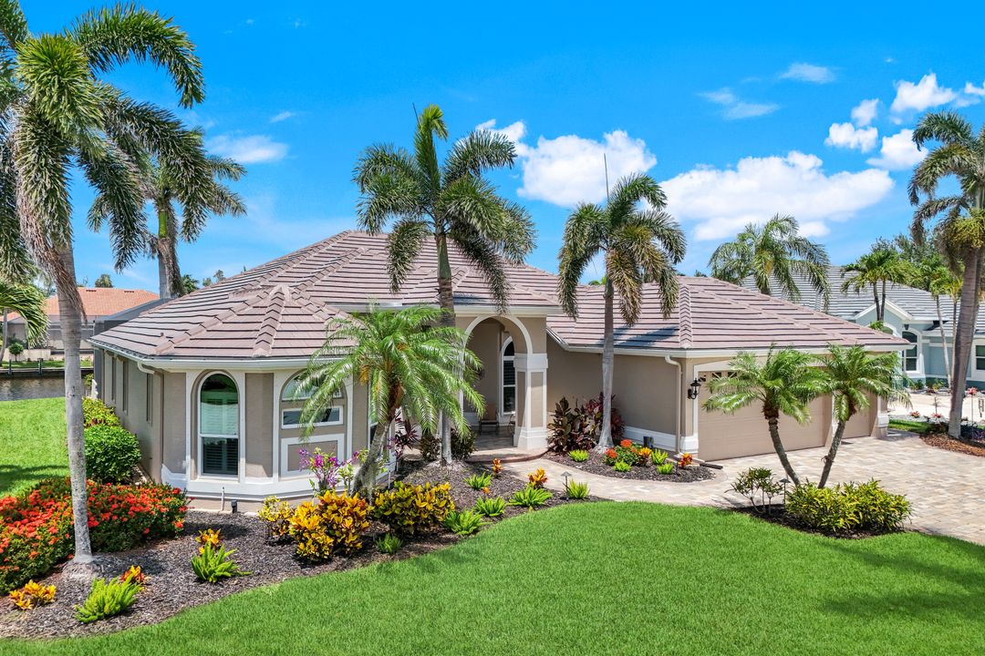 5606 Merlyn Ln, Cape Coral, FL 33914