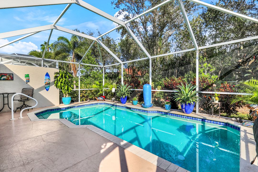 8199 Ibis Cove Cir, Naples, FL 34119