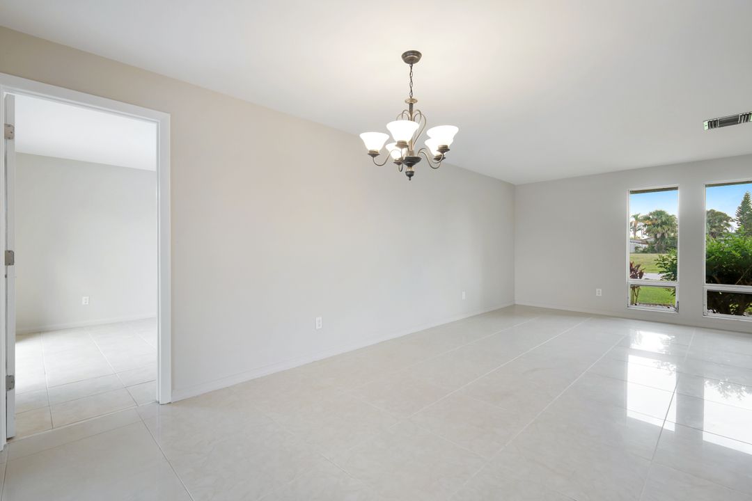 524 SE 36th St, Cape Coral, FL 33904