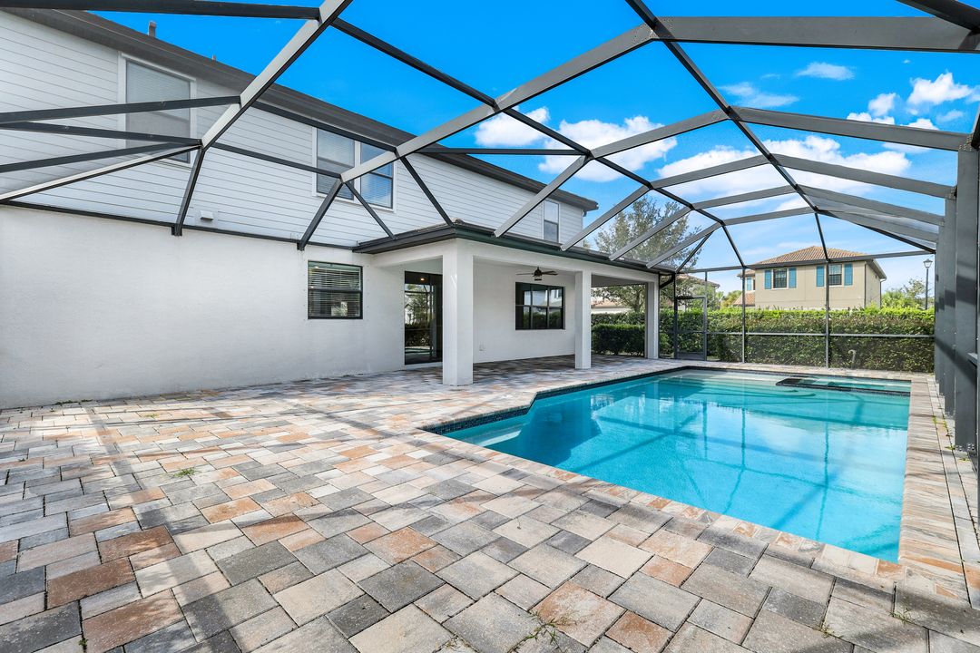 9002 Slade Terrace, Fort Myers, FL 33967