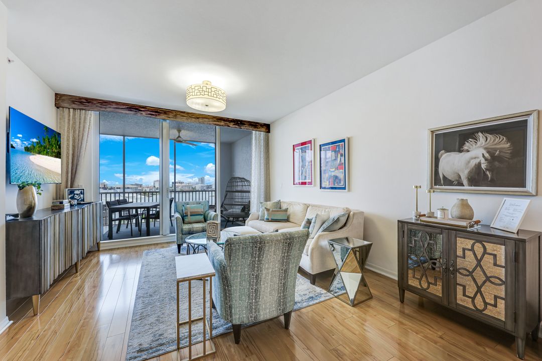 400 Flagship Dr #705, Naples, FL 34108