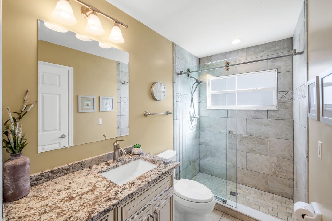 12633 Hunters Lakes Ct, Bonita Springs, FL 34135