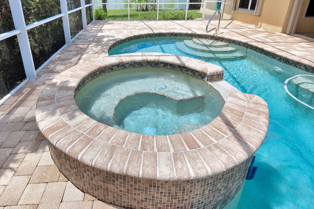 4327 SW 19th Ave, Cape Coral, FL 33914