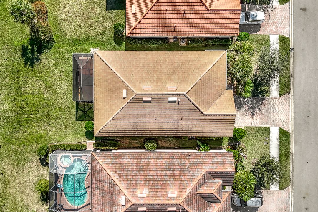 15732 Angelica Dr, Alva, FL 33920