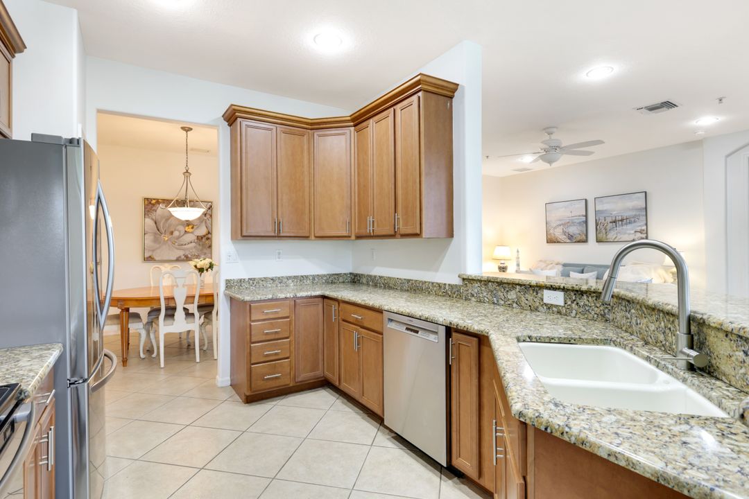 12867 Carrington Cir #102, Naples, FL 34105