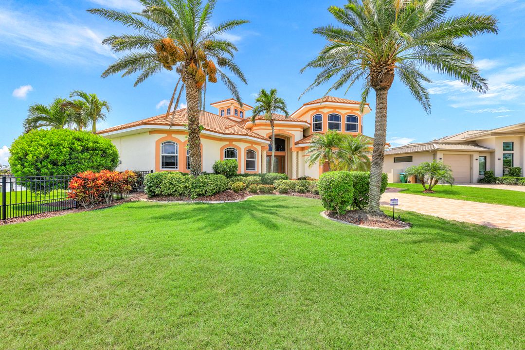 5231 SW 5th Pl, Cape Coral, FL 33914