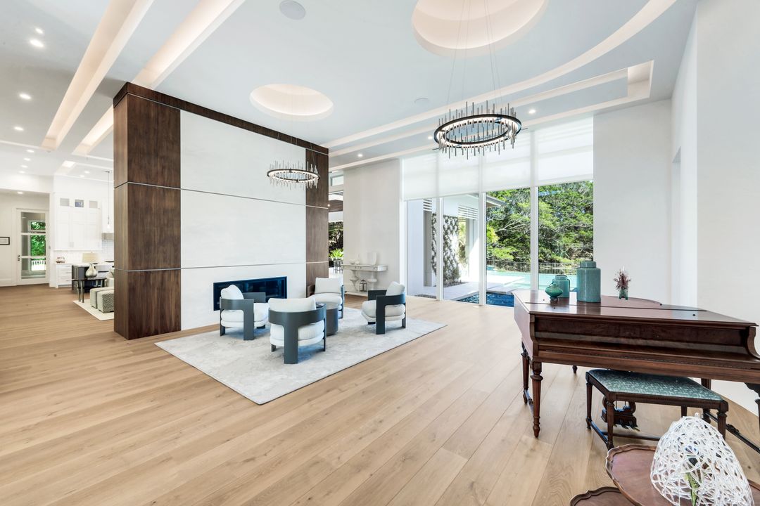 2818 Thistle Way, Naples, FL 34105