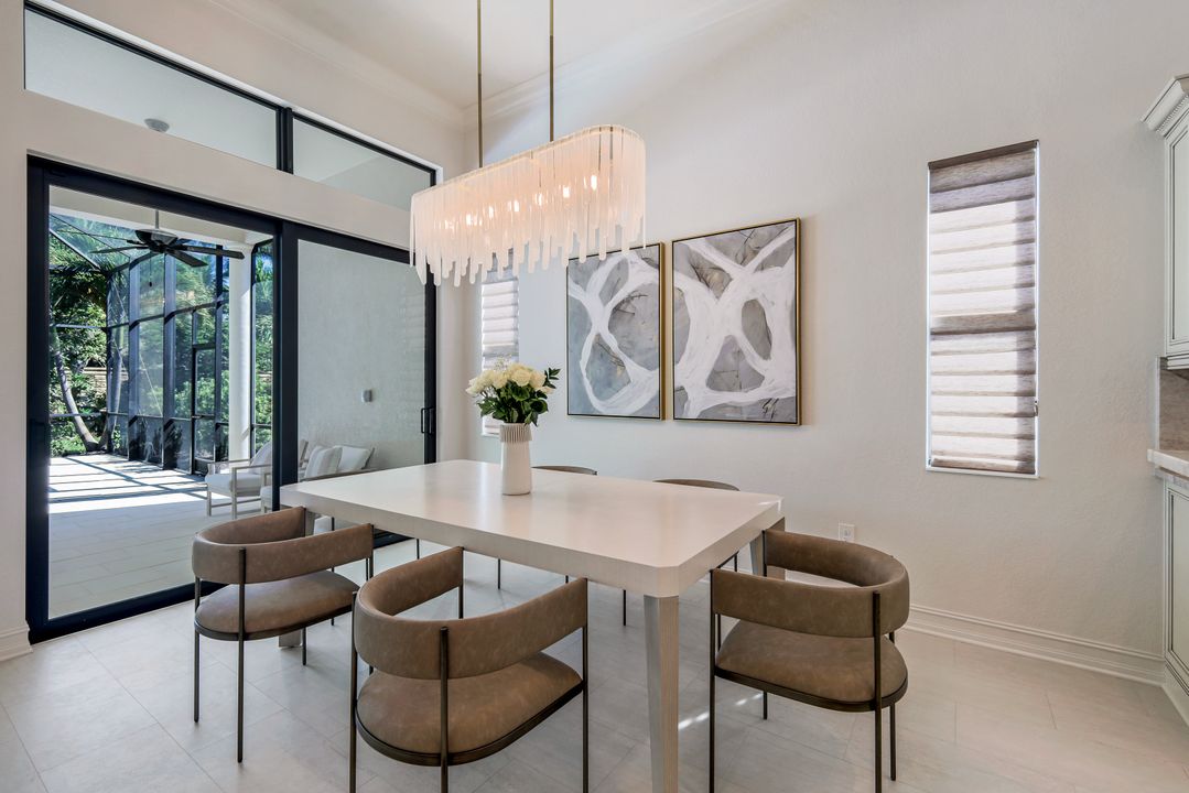 7319 Lantana Cir, Naples, FL 34119