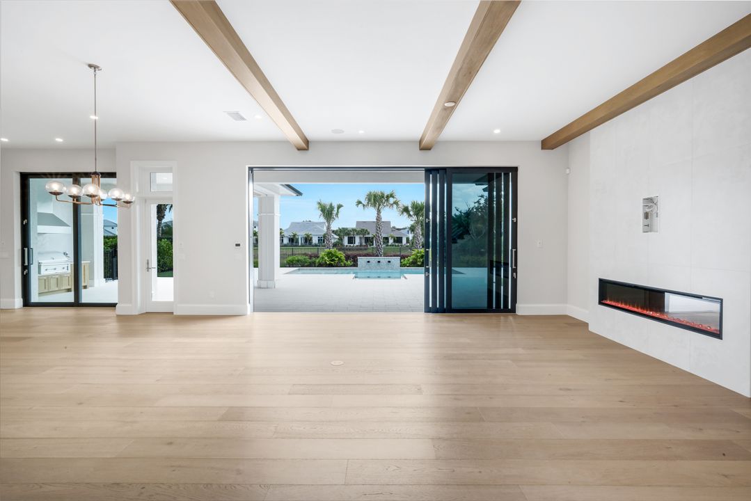 16728 Enclave Cir, Naples, FL 34110