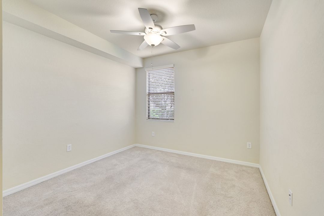 3165 Aviamar Cir #102, Naples, FL 34114