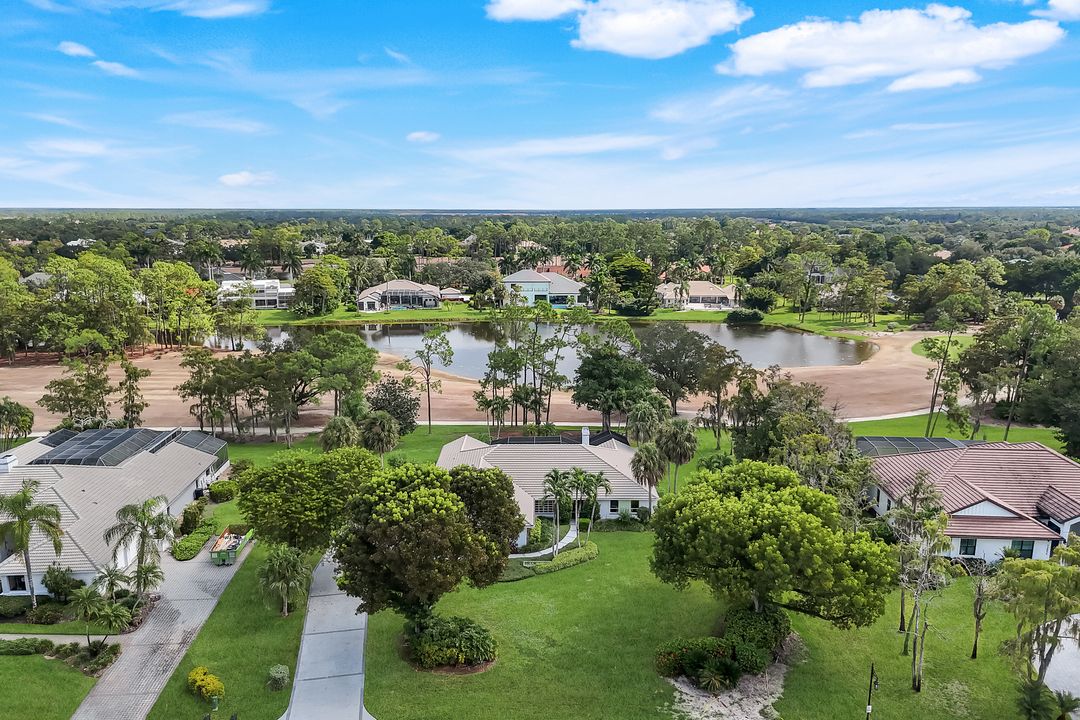 12888 Valewood Dr, Naples, FL 34119