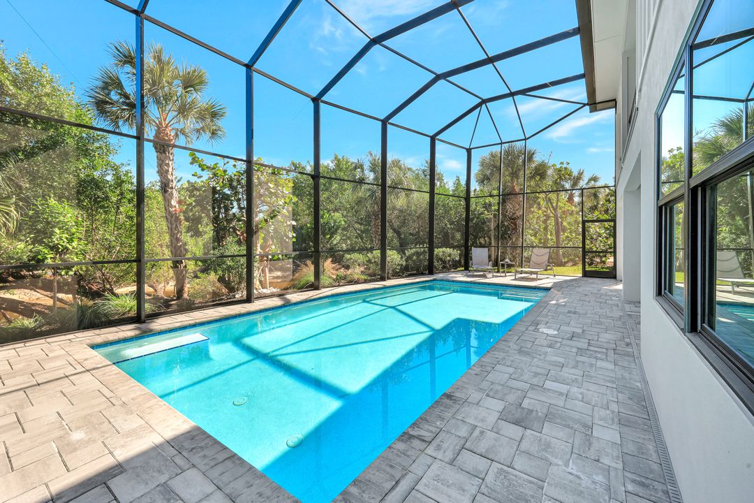 1044 Fish Crow Rd, Sanibel, FL 33957