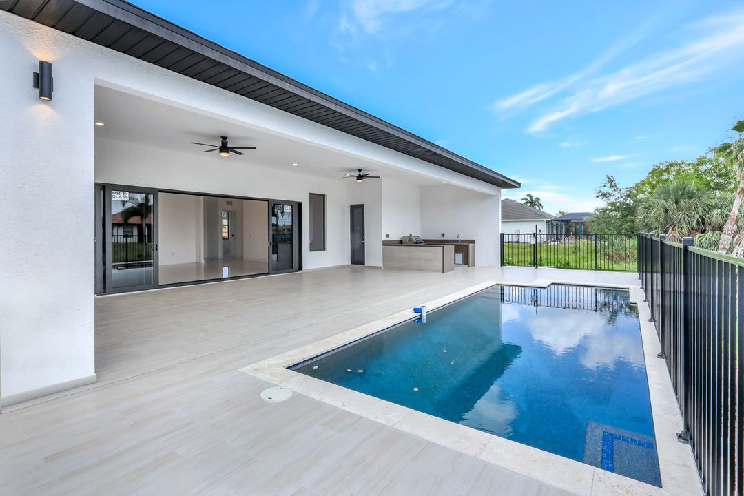 2596 Surfside Blvd, Cape Coral, FL 33914