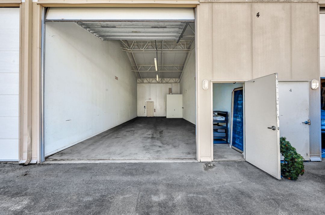 195 Basik Dr #403, Naples, FL 34114