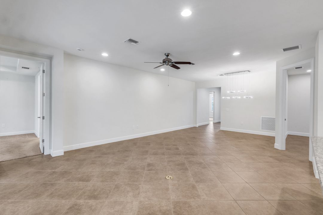 16367 Halberry Ln, Naples, FL 34110