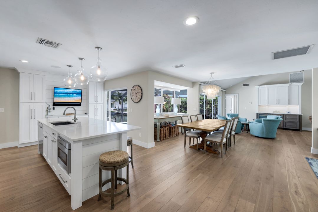 641 Hernando Dr, Marco Island, FL 34145