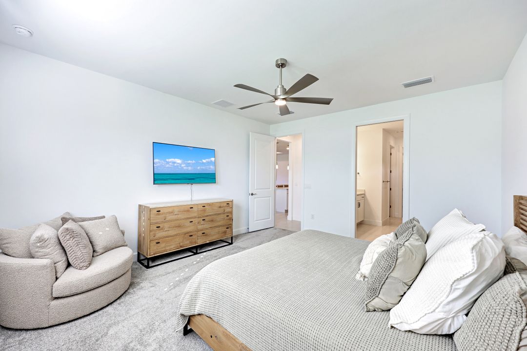 11001 Addison Lk Cir, Fort Myers, FL 33966