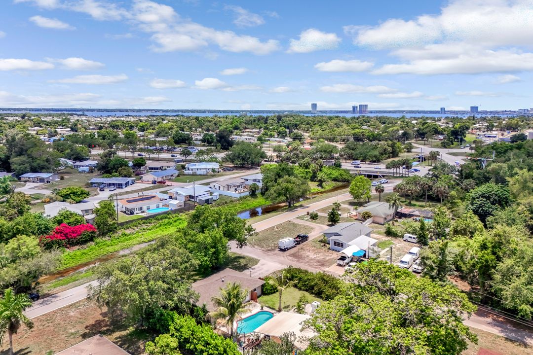 1881 N Evalena Ln, North Fort Myers, FL 33917