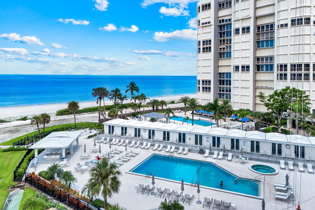 4041 Gulf Shore Blvd N #109, Naples, FL 34103