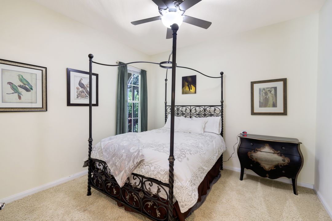 5848 Ferrara Dr, Sarasota, FL 34238