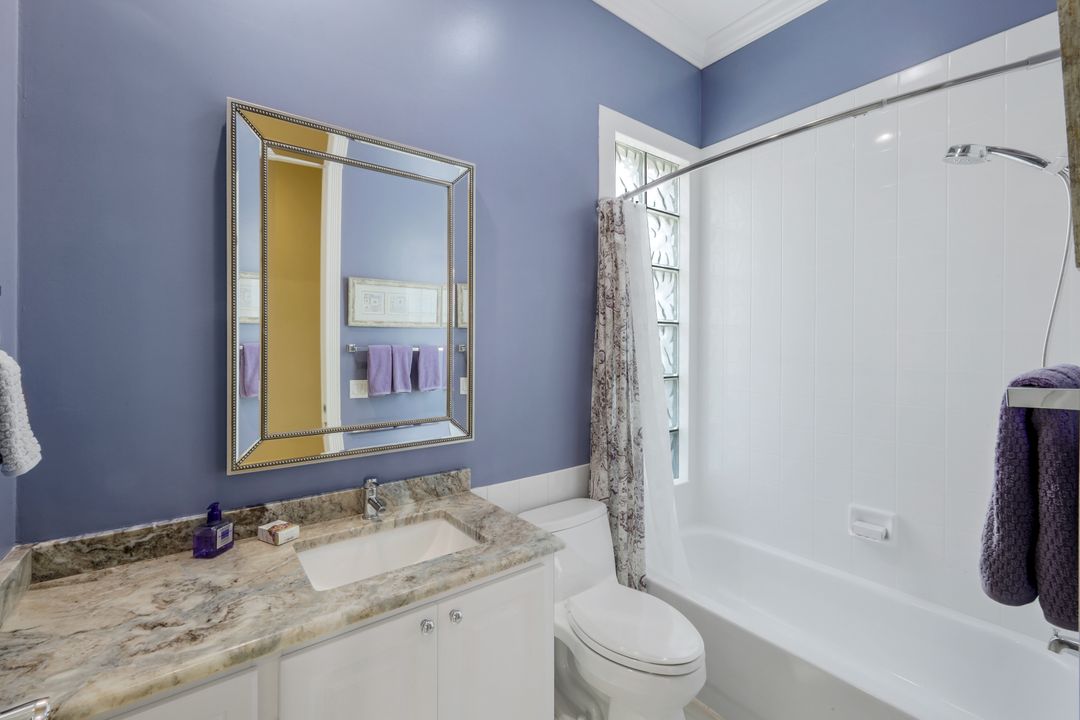 3774 Whidbey Way, Naples, FL 34119