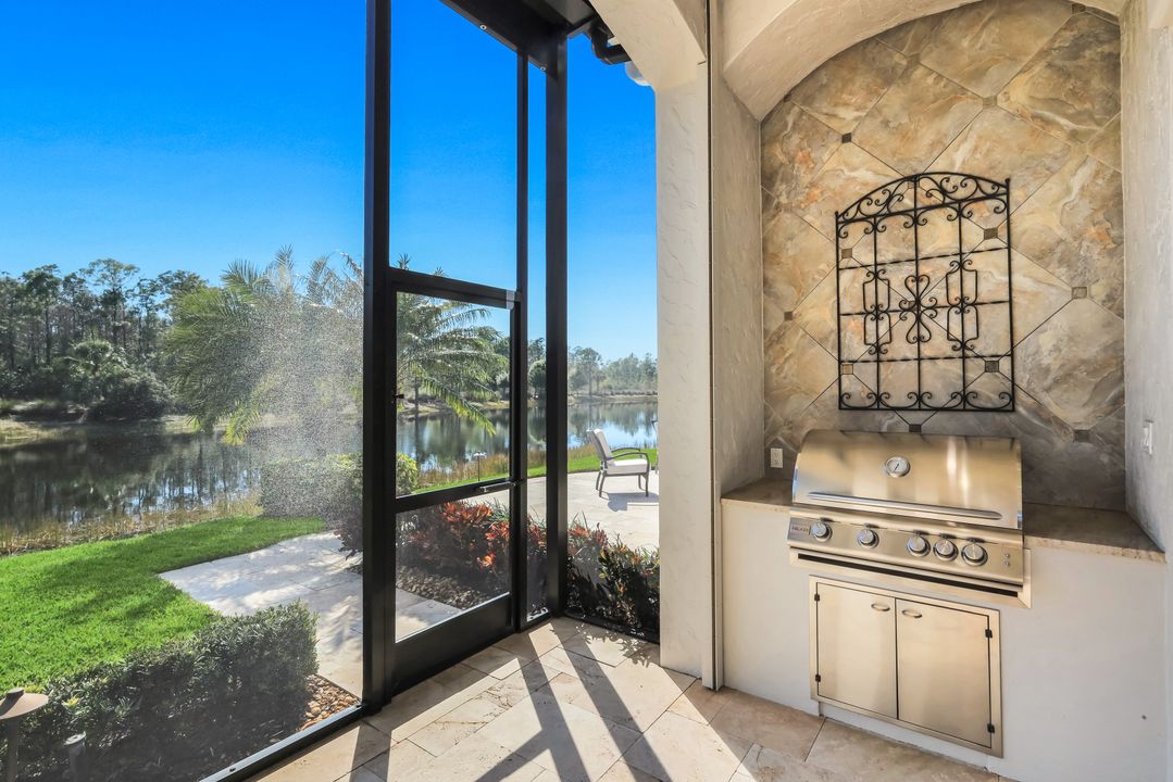 22121 Shallowater Ln, Bonita Springs, FL 34135