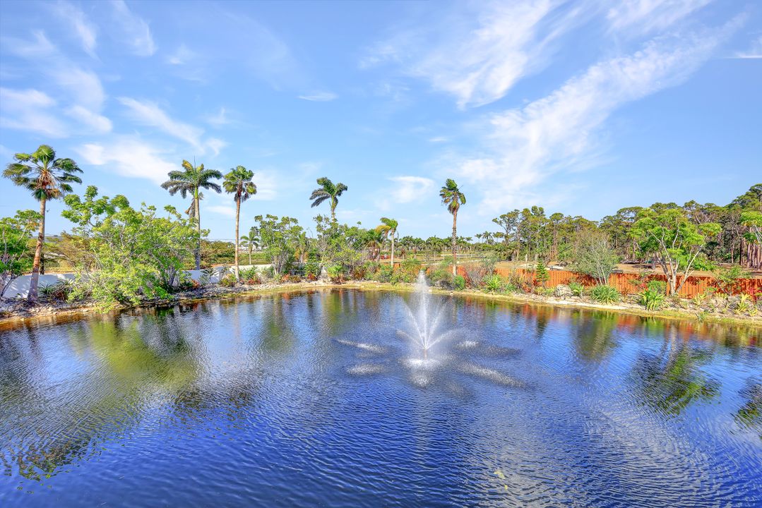 2270 Anchorage Ln #C, Naples, FL 34104