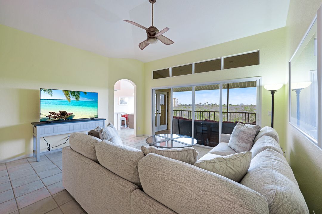 291 Lenell Rd #8C, Fort Myers Beach, FL 33931