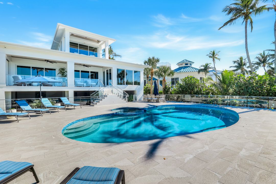 310 Seabreeze Dr, Marco Island, FL 34145