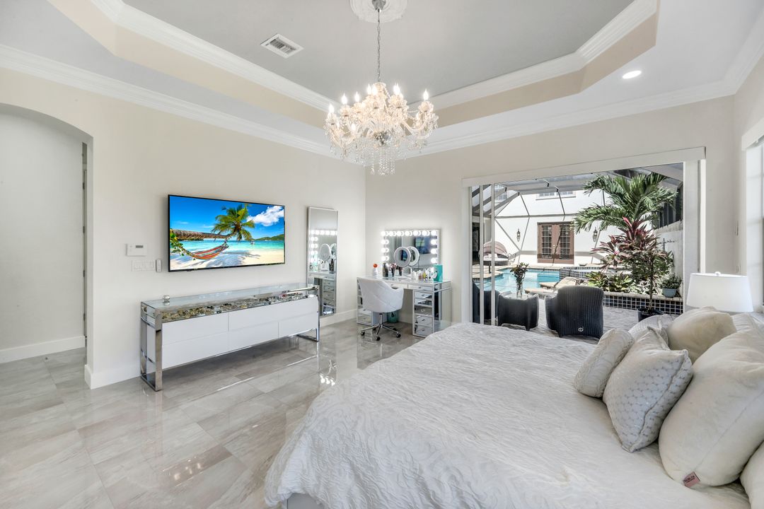 22660 Fairlawn Ct, Estero , FL 34135