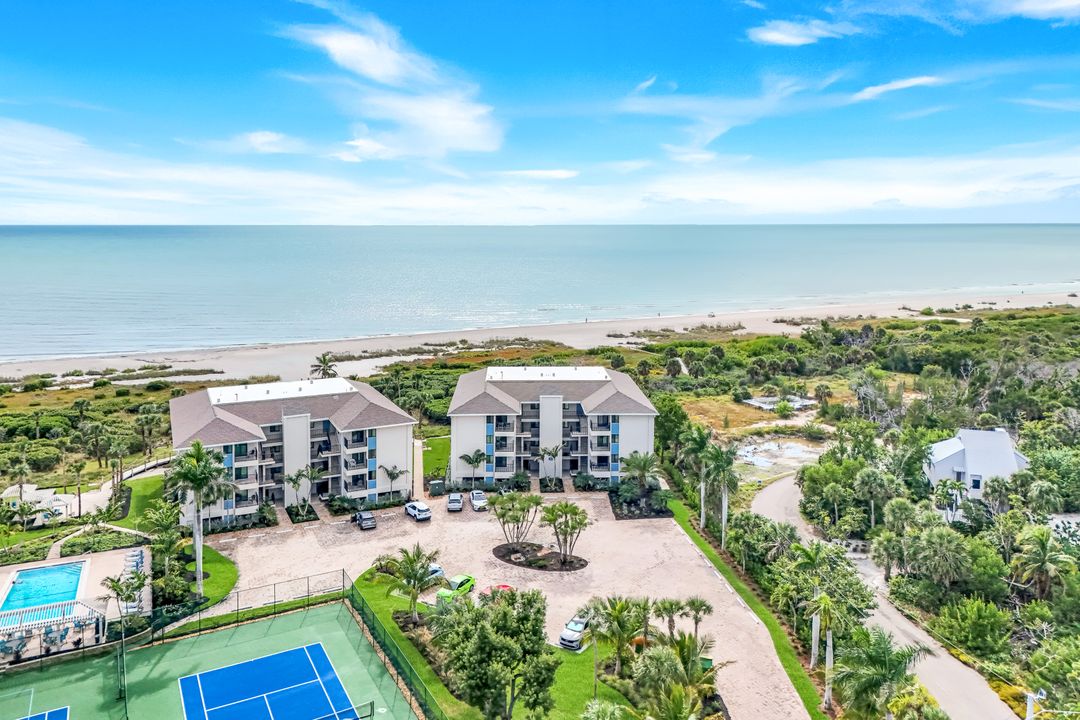 1785 Middle Gulf Dr, Sanibel, FL 33957