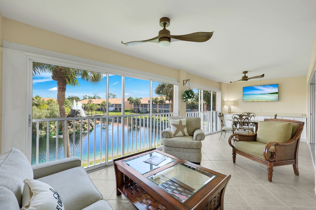 6720 Beach Resort Dr #10, Naples, FL 34114