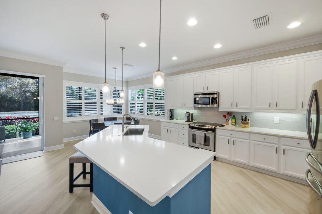 28474 Altessa Way #102, Bonita Springs, FL 34135