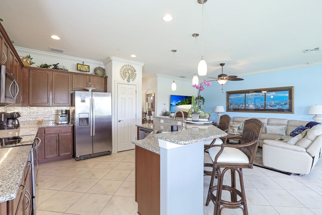 12070 Covent Garden Ct #1501, Naples, FL 34120