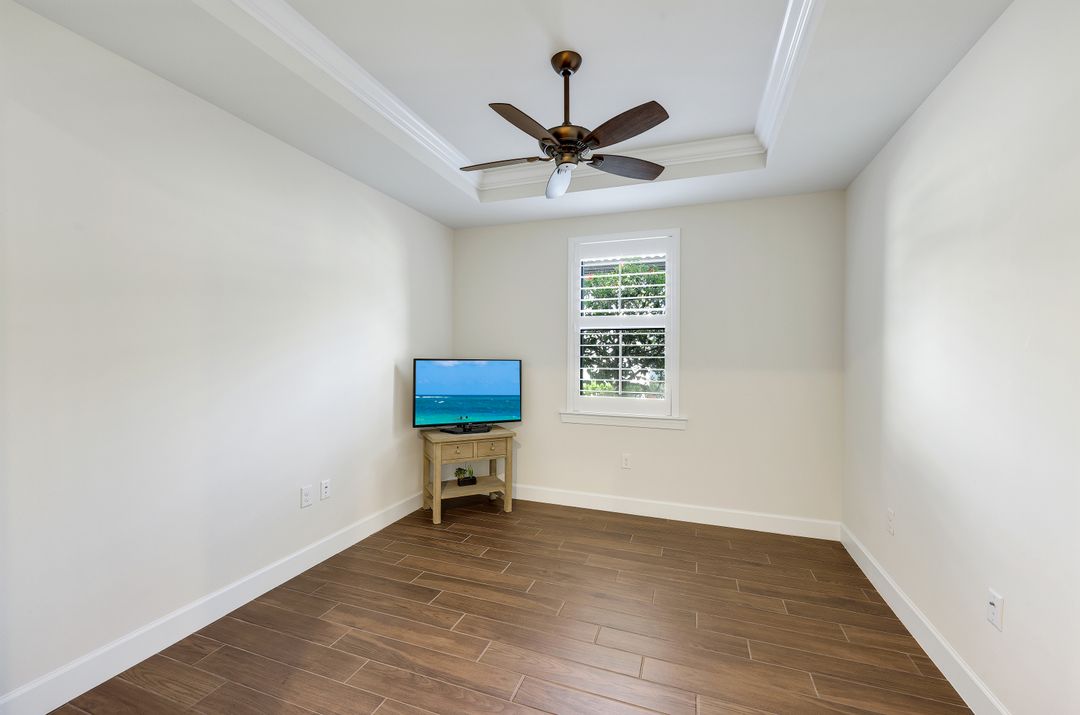 12208 Sussex St, Fort Myers, FL 33913