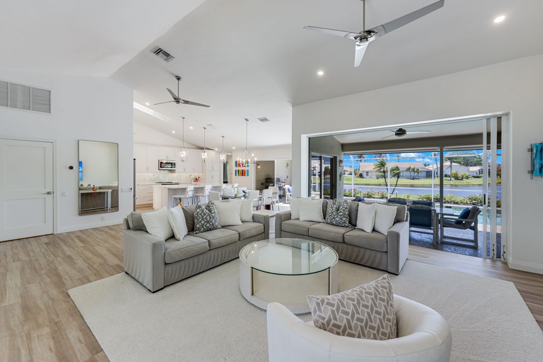 3803 Essex Pl, Bonita Springs, FL 34134