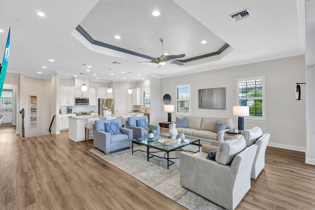 9678 Montelanico Loop  #201, Naples, FL 34119