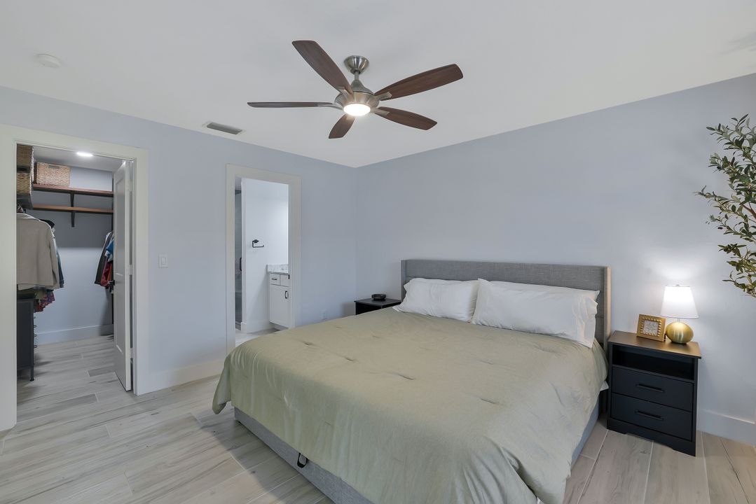 2710 Arbutus St, Naples, FL 34112