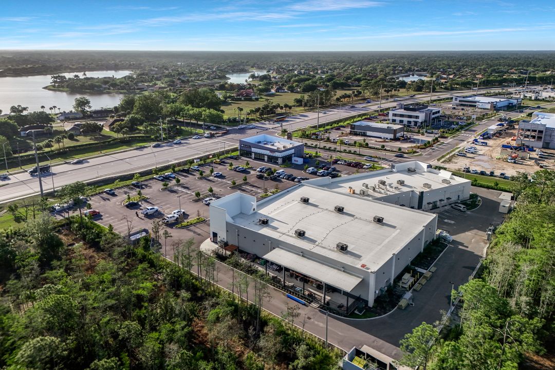 13855 Winchester Trl #200, Naples, FL 34120