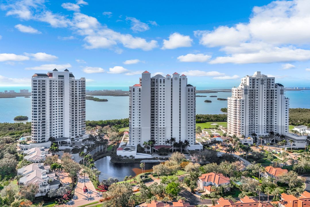 4951 Bonita Bay Blvd #303, Bonita Springs, FL 34134