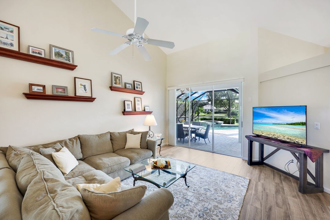 6374 Old Mahogany Ct, Naples, FL 34109