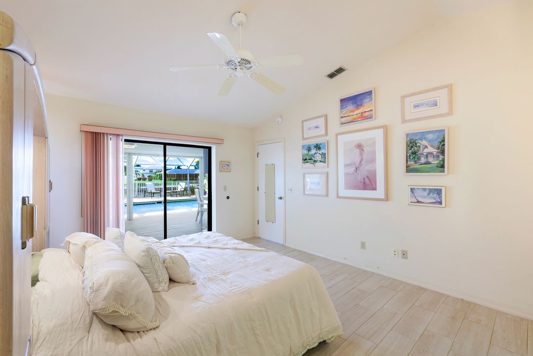 1004 Archer Pkwy E, Cape Coral, FL 33904