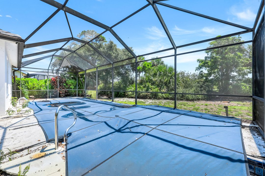 24949 Bay Cedar Dr, Bonita Springs, FL 34134