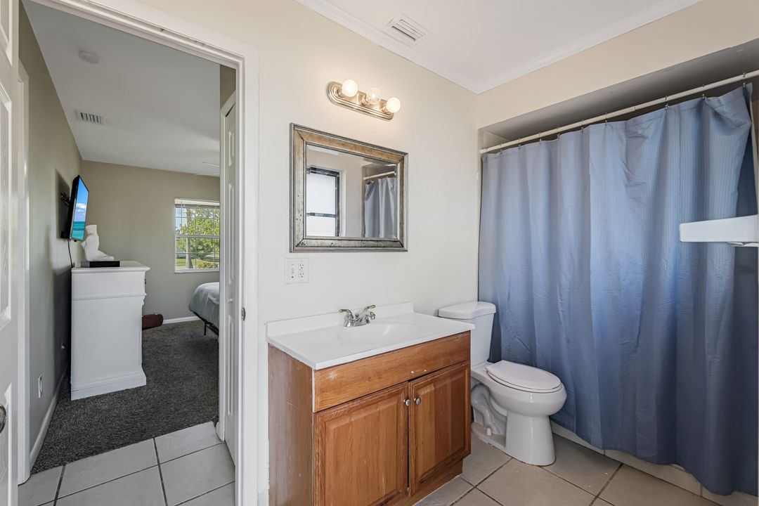 1101 SE 30th St, Cape Coral, FL 33904