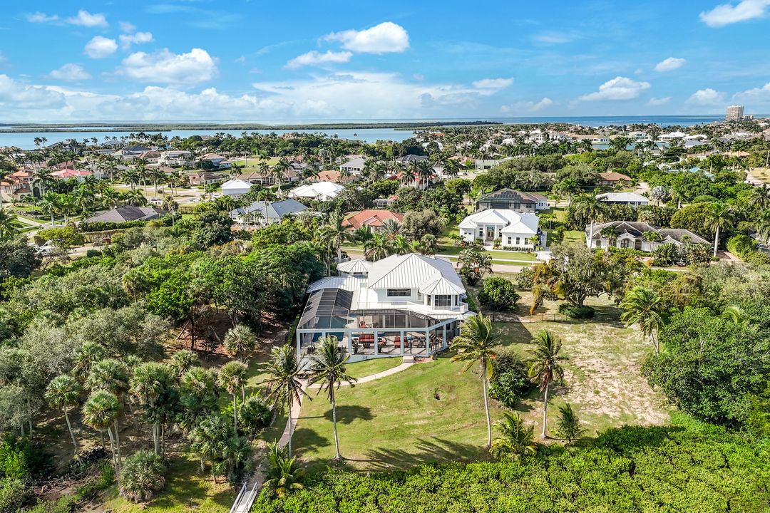 831 Caxambas Dr, Marco Island, FL 34145