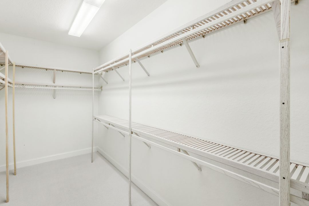 26836 Wyndhurst Ct, Bonita Springs, FL 34134