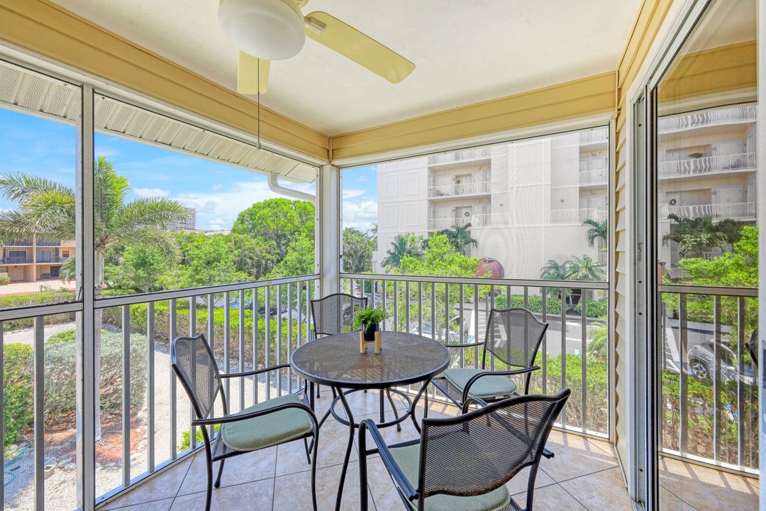 1060 Swallow Ave #207, Marco Island, FL 34145