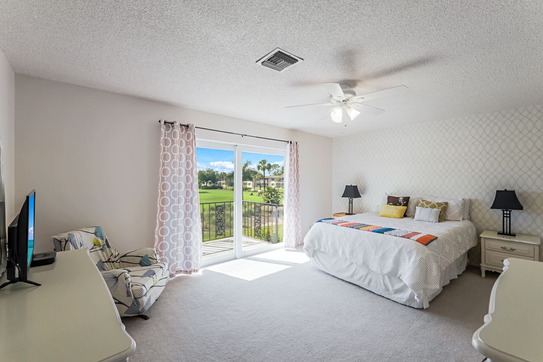 114 Teryl Rd #4, Naples, FL 34112